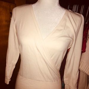 NWOT Gap Cream Stretch Top